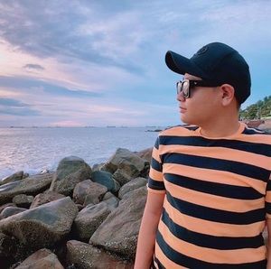 Meet your Posher, Ky